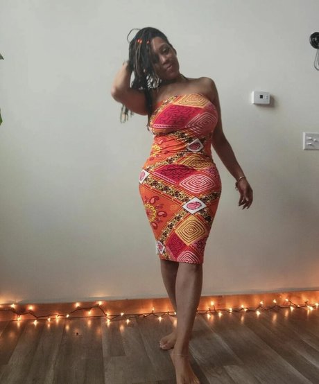 RhodaBlakey free star pic