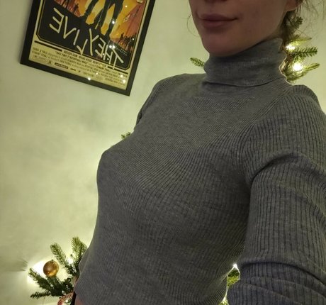 llucky 22 actress pic