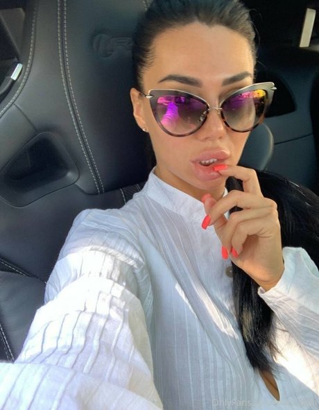 Sexy Alisa perfect star photo