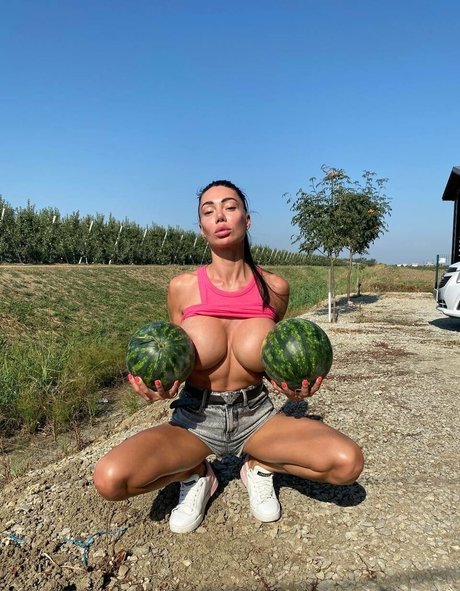 Sexy Alisa Profile pic