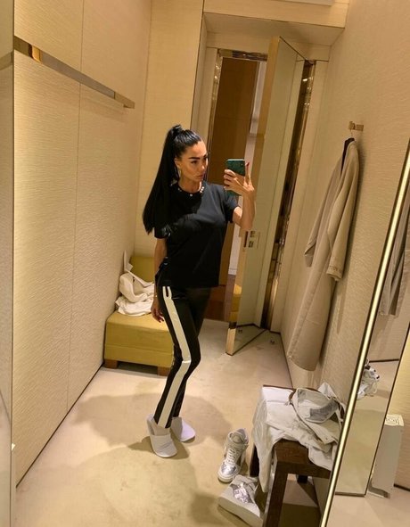 ebony wet pussy onlyfans porn photos