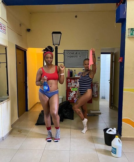 Anna Leeat Krupnik Profile pic