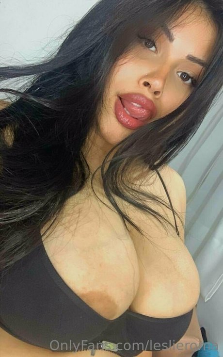 leslieroma erotic model images