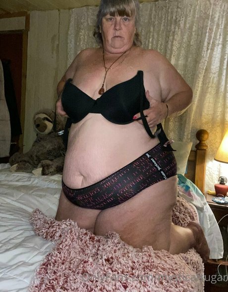 mysticalsugar naked model galleries