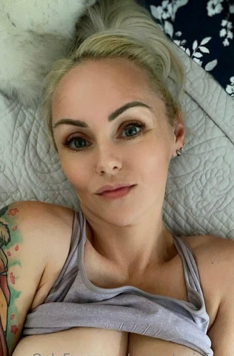 animelaniefree nice model images