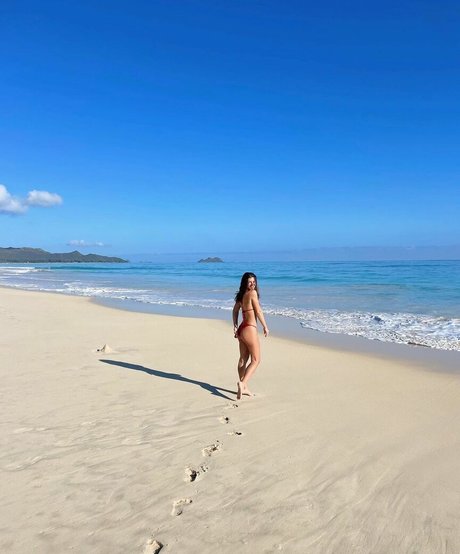 Veronicaa Zanotti naked actress photo