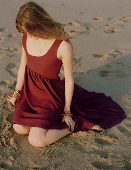 Devon Aoki nude actress photos