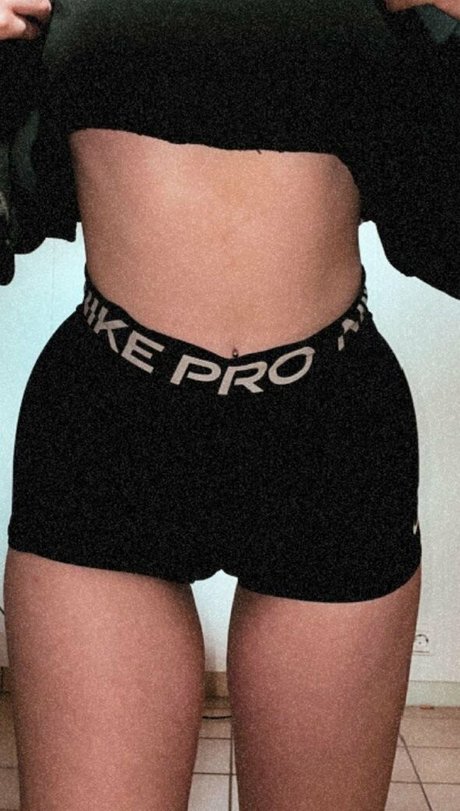 larissaxadventures pornstar nudes picture