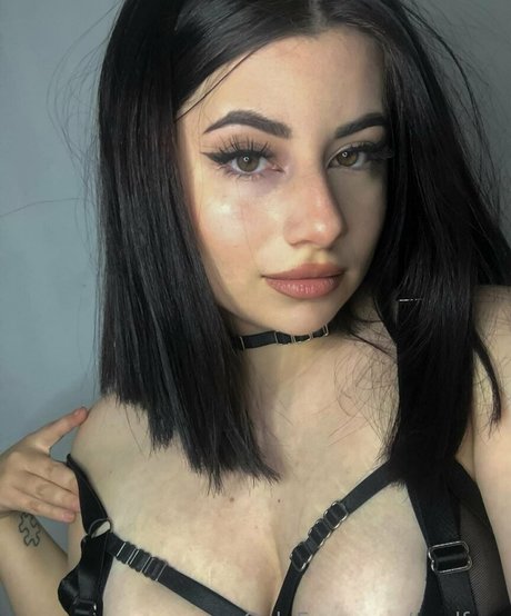 yourgirlfriendval hot star gallery