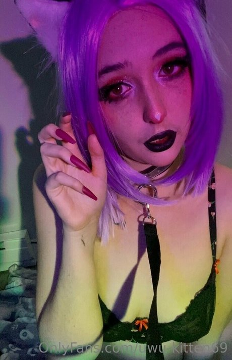 uwu kitten69 model xxx image