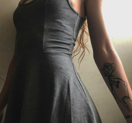 mooseve pornstar high quality pics