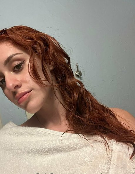 raynebowsecret high quality pornstar photo