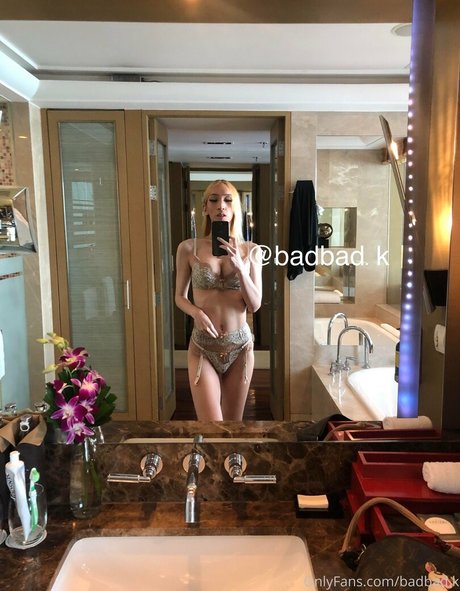 badbad k erotic pornstar photo