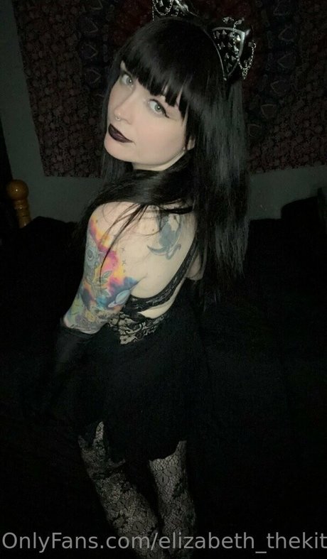 elizabeth thekitten star erotic images
