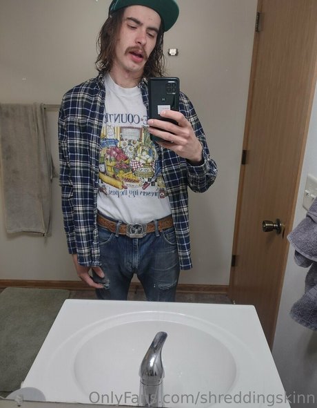 shreddingskinn porn actress images