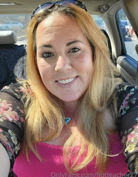 hotteacher27 star erotic picture