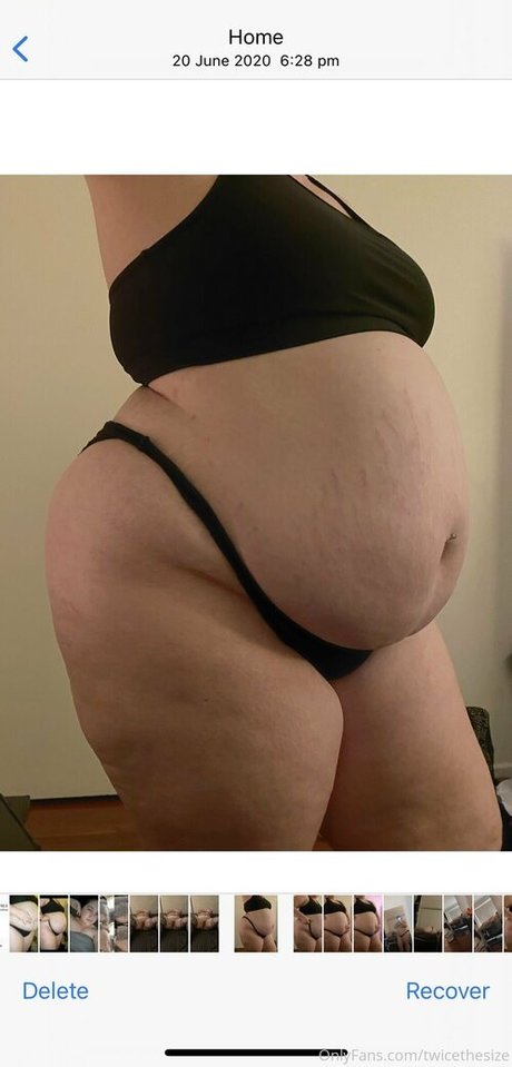 twicethesize sex model picture