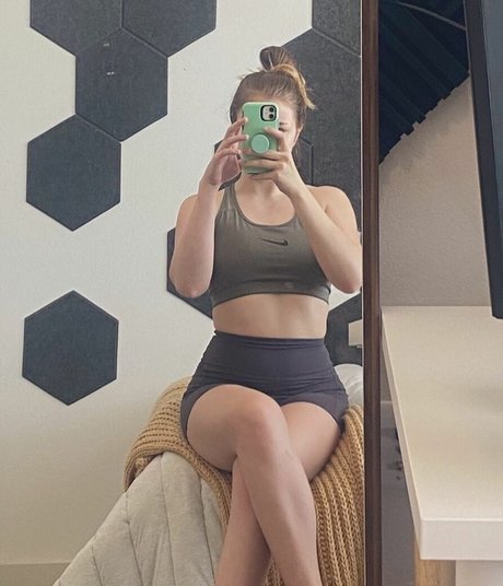 BaileyGoat pornstar nice img