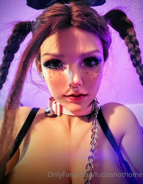 luciasnothome model image