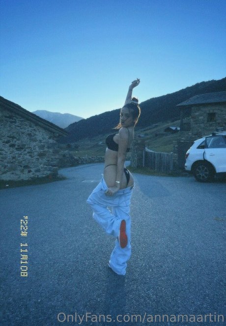 annamaartin pornographic actress pic