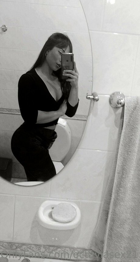 octaviasex21 model beautiful image