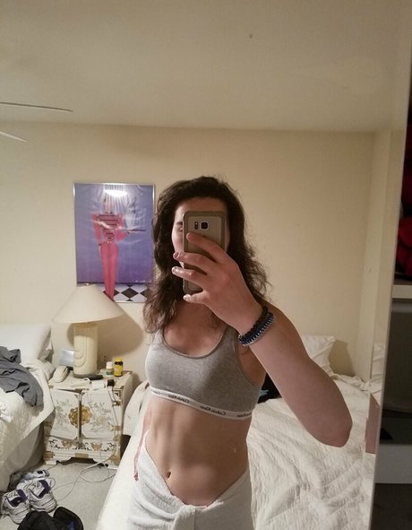 glitterishhh model nude photos