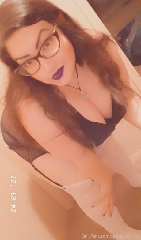 spacevvitch666 erotic actress picture