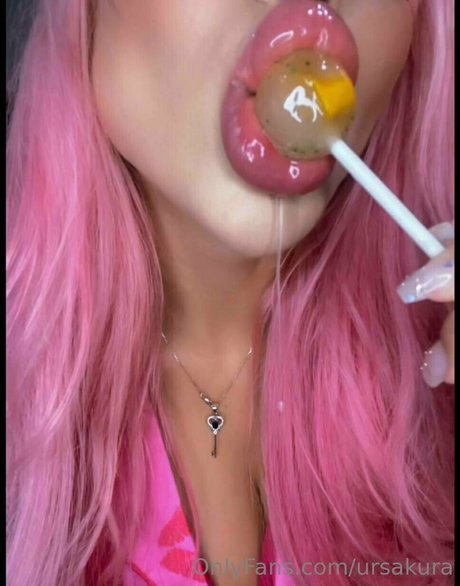 ursakura model beautiful photos