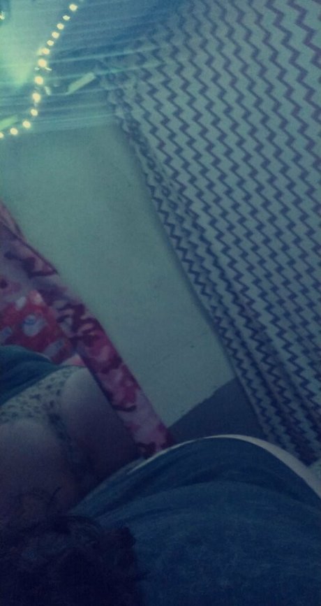 lanicat1 star erotic photos