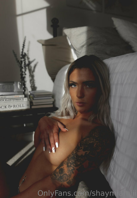 shaymiamiii model porn image