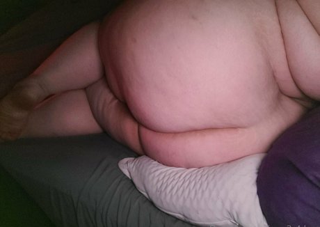 curv3s4days high quality pornstar photo