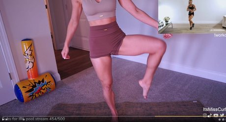 itsmisscurly pornographic star img