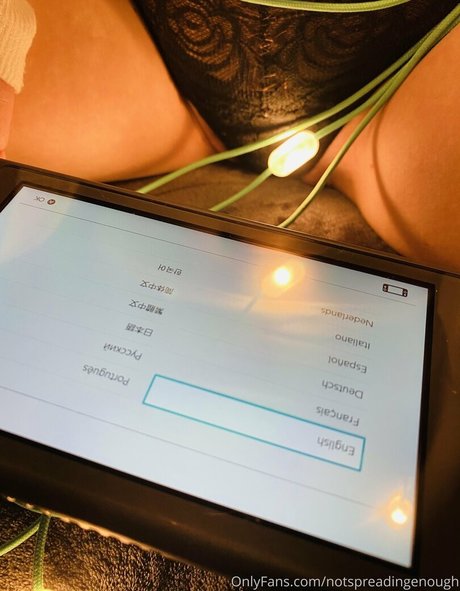 thisominouslife pornstar naked picture