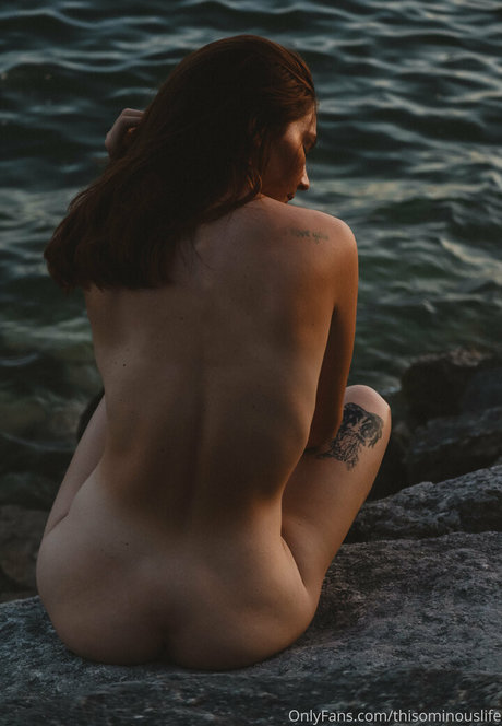 thisominouslife xxx actress pictures