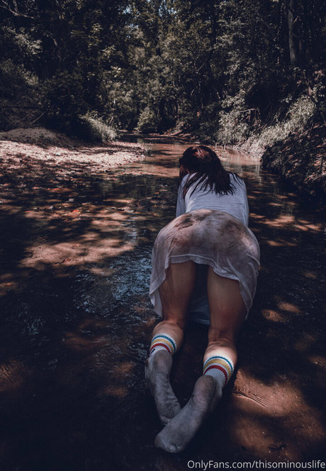 thisominouslife high quality actress pics