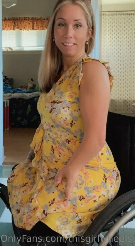 thisgirlwheelsamputee nude pornstar img