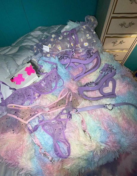 leahsprettyfeet hot pornstar archive