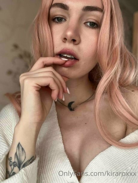 kiraroxx perfect actress archive