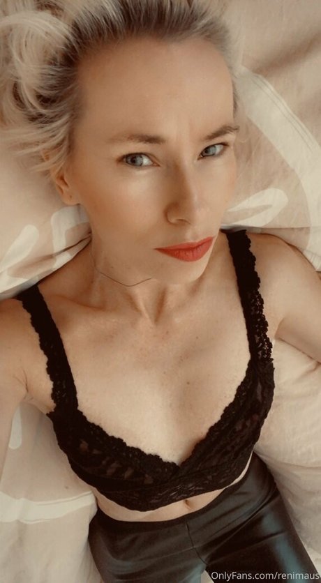 loveislove01 star free picture