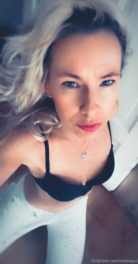 loveislove01 model hot photo