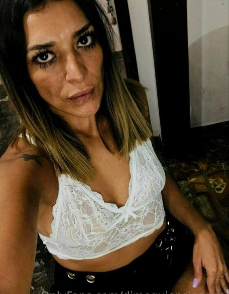 dimequiensinoona nude star pics