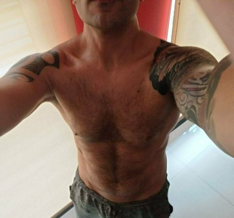 dimequiensinoona star pornographic pics