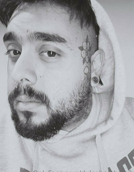 dulcebombom2 sexy pornstar photo