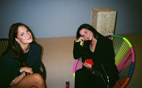 Eva Lys pornographic star galleries