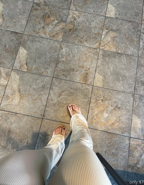 goddessvalentinaaa sex pornstar img