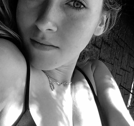 emilycc xxx pornstar archive