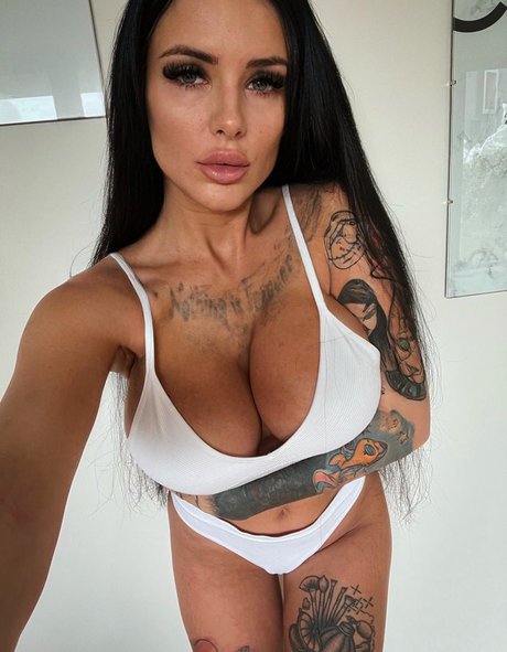 Barbie Esm model porn pictures