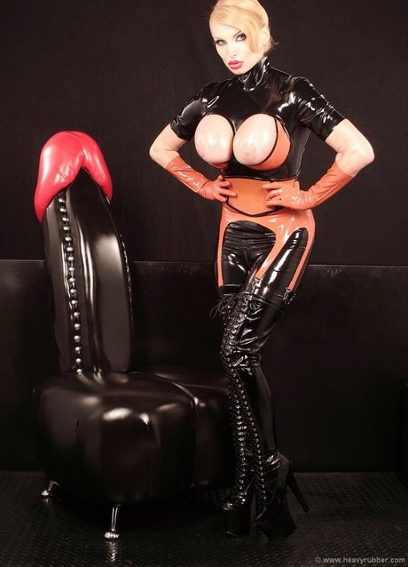 Latex Fetish model free image