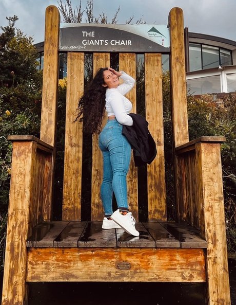 Sandani Fernando pornstar high quality gallery