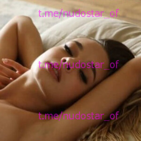 MollyK nude model photos